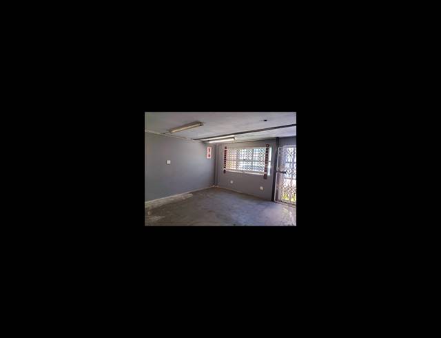 249M² STORAGE UNIT TO LET IN SPRINGFIELD PARK